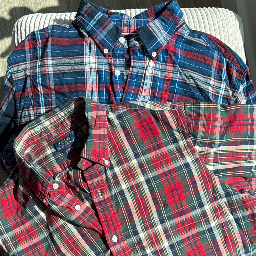 2 Mens flannels